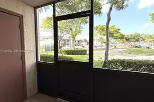 871 NE 207th Terrace, Miami, FL 33179 - Photo 15