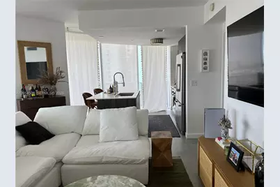 488 NE 18th St #2301, Miami, FL 33132 - Photo 13