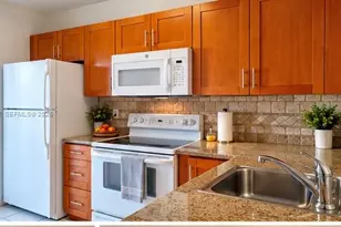 2575 SW 27th Ave, Miami, FL 33133 - Photo 3