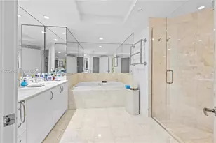 1331 Brickell Bay Dr, Miami, FL 33131 - Photo 27