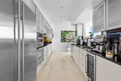 1331 Brickell Bay Dr #2601, Miami, FL 33131 - Photo 19