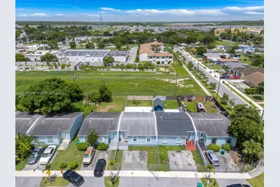 170 NW 9th Ave, Florida City, FL 33034 - Photo 31
