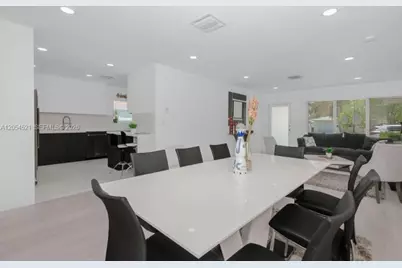 2784 NE 30th St, Lighthouse Point, FL 33064 - Photo 17