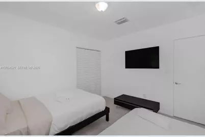 2784 NE 30th St, Lighthouse Point, FL 33064 - Photo 31