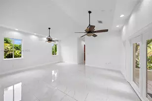 7855 SW 83rd Ct, Miami, FL 33143 - Photo 41