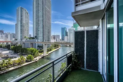 690 SW 1st Ct #1019, Miami, FL 33130 - Photo 1