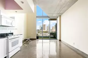 690 SW 1st Ct, Miami, FL 33130 - Photo 5