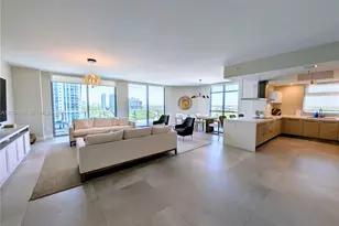 17301 Biscayne Blvd, North Miami Beach, FL 33160 - Photo 3