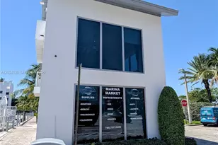 17301 Biscayne Blvd, North Miami Beach, FL 33160 - Photo 23