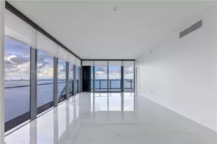700 NE 24th St, Miami, FL 33137 - Photo 3