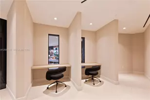 700 NE 24th St, Miami, FL 33137 - Photo 27