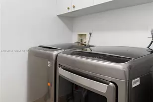 19111 Collins Ave, Sunny Isles Beach, FL 33160 - Photo 57