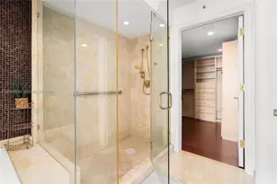 19111 Collins Ave, Sunny Isles Beach, FL 33160 - Photo 39