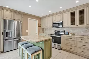 3946 NW 1st Dr, Deerfield Beach, FL 33442 - Photo 9