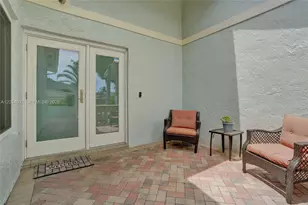 3946 NW 1st Dr, Deerfield Beach, FL 33442 - Photo 5