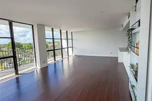 1000 Parkview Dr, Hallandale Beach, FL 33009 - Photo 15