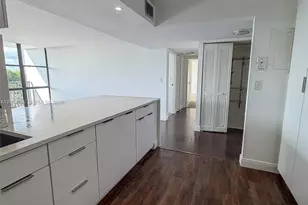 1000 Parkview Dr, Hallandale Beach, FL 33009 - Photo 29
