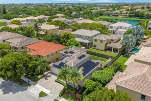8770 SW 204th St, Cutler Bay, FL 33189 - Photo 27
