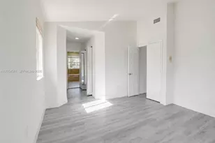 10956 NW 73rd St, Doral, FL 33178 - Photo 23