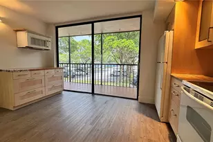 8540 SW 133rd Avenue Rd, Miami, FL 33183 - Photo 9