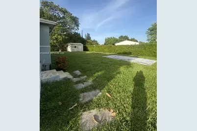 14590 NW 10th Ave, Miami, FL 33168 - Photo 13