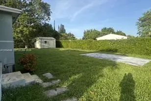 14590 NW 10th Ave, Miami, FL 33168 - Photo 13