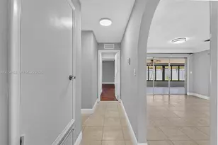 1109 SE 10th St, Deerfield Beach, FL 33441 - Photo 15