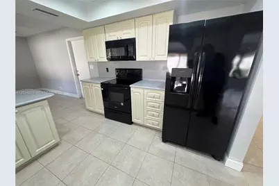 1109 SE 10th St, Deerfield Beach, FL 33441 - Photo 15