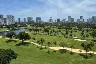 20335 W Country Club Dr, Aventura, FL 33180 - Photo 25