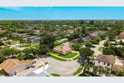 12971 SW 200th Ter, Miami, FL 33177 - Photo 47