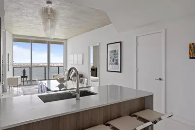 2900 NE 7th Ave #4205, Miami, FL 33137 - Photo 3