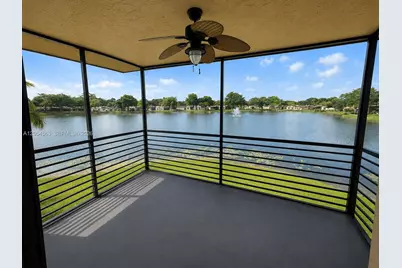 200 Berkley Rd #213, Hollywood, FL 33024 - Photo 11