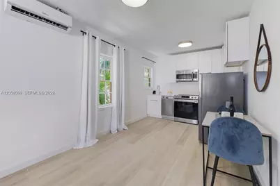 421 75th St #1, Miami Beach, FL 33141 - Photo 15