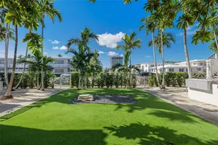 421 75th St, Miami Beach, FL 33141 - Photo 25