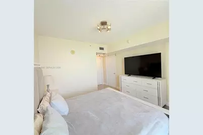 16699 Collins Ave #1410, Sunny Isles Beach, FL 33160 - Photo 23