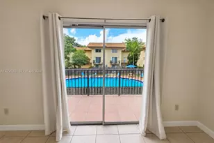 8650 SW 109th Ave, Miami, FL 33173 - Photo 7