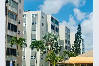 420 NE 12th Ave #502, Hallandale Beach, FL 33009 - Photo 3