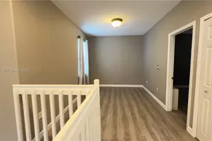 1247 NW 165th Ave, Pembroke Pines, FL 33028 - Photo 11