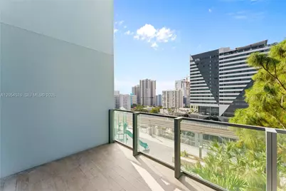 88 SW 7th St #712, Miami, FL 33130 - Photo 9