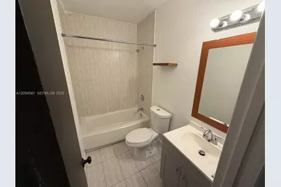 165 Lawn Way #165, Miami Springs, FL 33166 - Photo 15