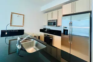 1111 SW 1st Ave, Miami, FL 33130 - Photo 7