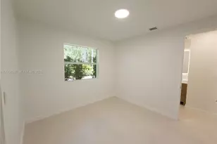 11450 SW 92nd Ct, Miami, FL 33176 - Photo 17