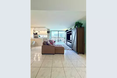 17021 N Bay Rd #802, Sunny Isles Beach, FL 33160 - Photo 1