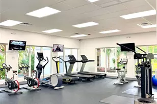 17021 N Bay Rd, Sunny Isles Beach, FL 33160 - Photo 23