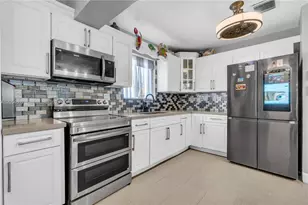 295 NW 122nd St, North Miami, FL 33168 - Photo 9