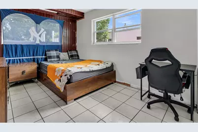 295 NW 122nd St, North Miami, FL 33168 - Photo 17