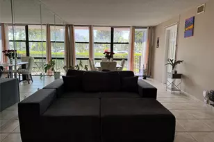 1000 Parkview Dr, Hallandale Beach, FL 33009 - Photo 9