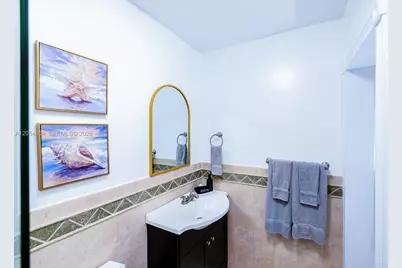 312 N Luna Ct, Hollywood, FL 33021 - Photo 7