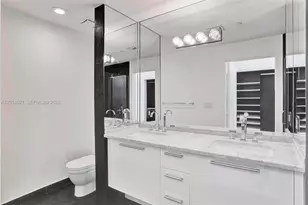 900 Biscayne Blvd, Miami, FL 33132 - Photo 21