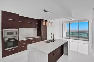 900 Biscayne Blvd, Miami, FL 33132 - Photo 5